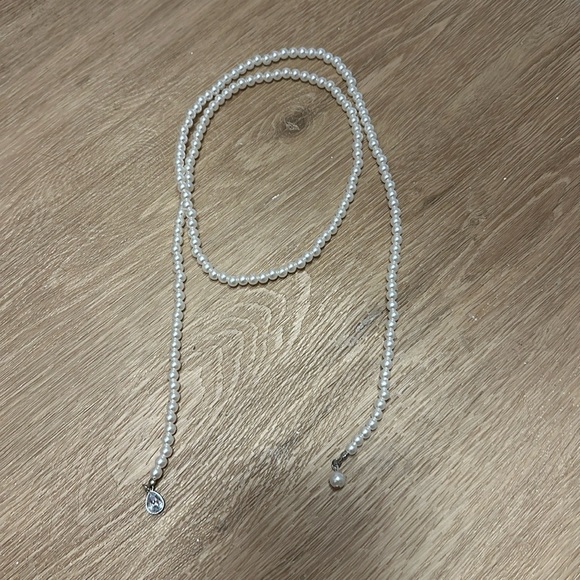 Loop pearl necklace - Picture 1 of 1
